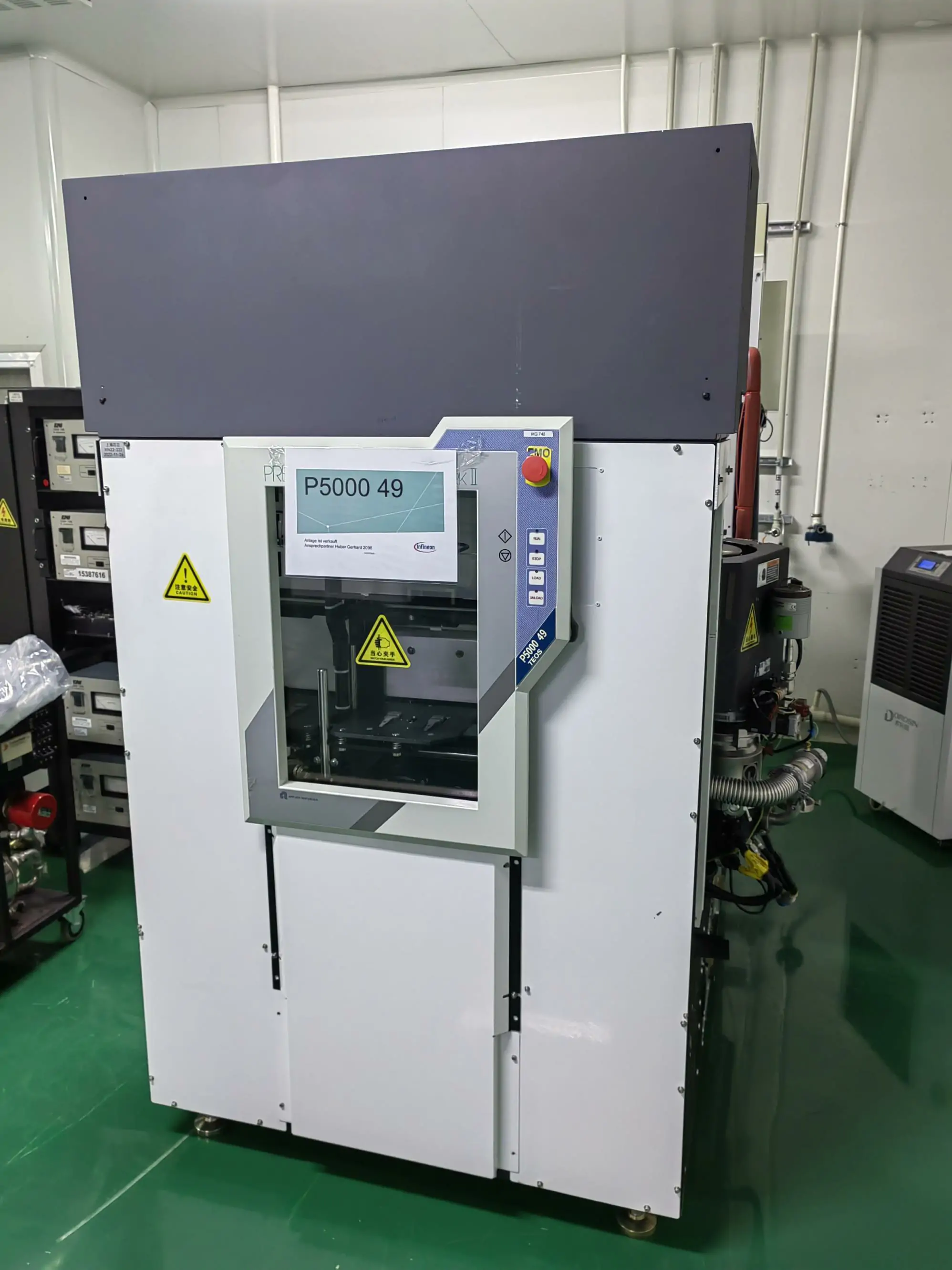 Applied Materials P5000 PECVD system Applied Materials P5000 PECVD system